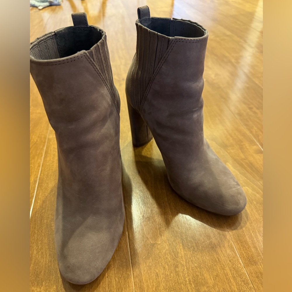 Vince Camuto boots